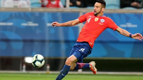 Isla será titular este martes en el Nacional ante Colombia.