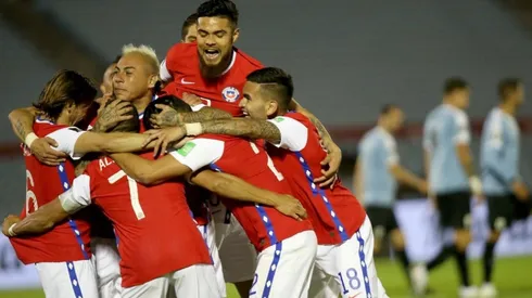 Chile cosechó una polémica derrota ante Uruguay en Montevideo. Pero, de local, buscará hacerse fuerte para conseguir los tres puntos ante Colombia.