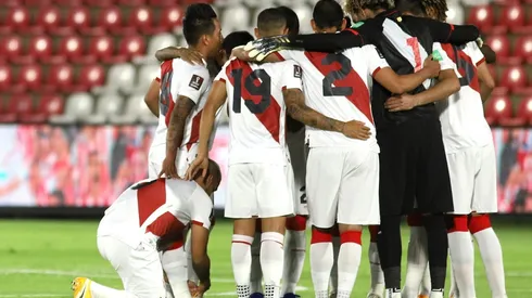 Perú festeja el empate ante Paraguay
