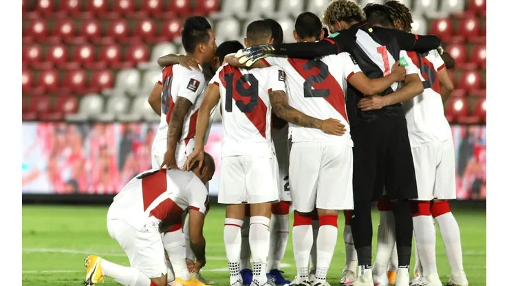 Perú festeja el empate ante Paraguay