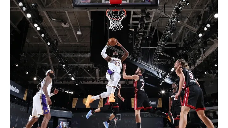 Lebron James fue la gran figura del sexto partido de las Finales de la NBA, que coronó a Lakers como nuevo campeón del básquetbol norteamericano