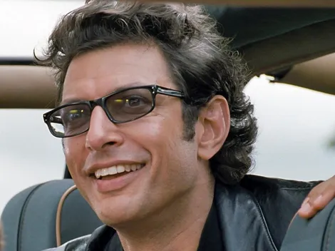 Jeff Goldblum recrea icónica escena de "Jurassic Park"