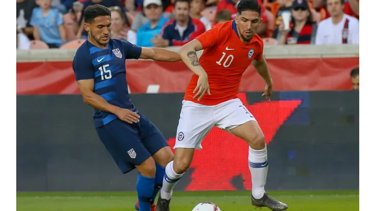 Diego Valdés ante Estados Unidos en amistoso