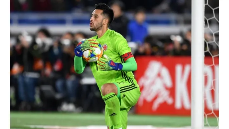 Camilo Vargas será el arquero de Colombia ante la Roja