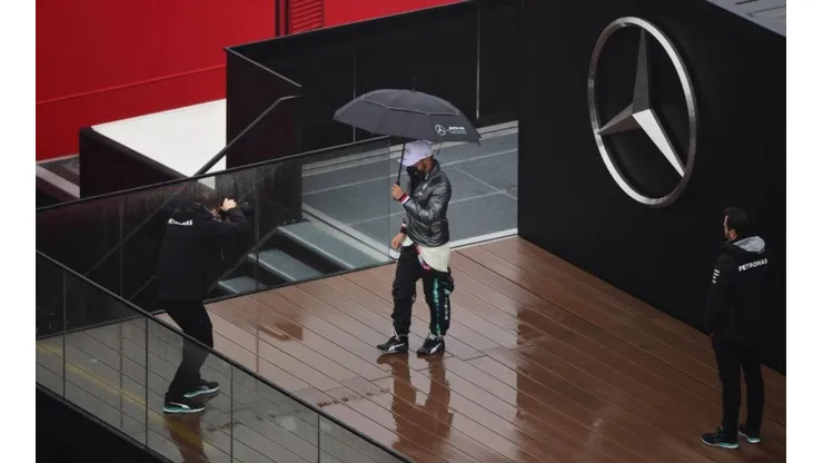El clima le jugó una mala pasada a Lewis Hamilton y a todas las escuderías este día viernes