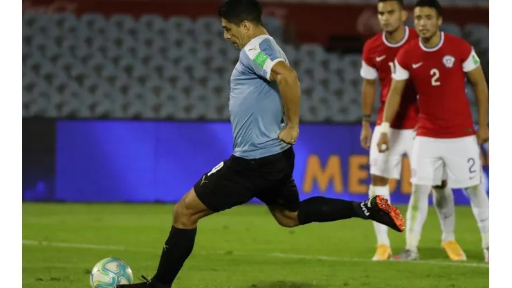 Uruguay venció por 2-1 a Chile.