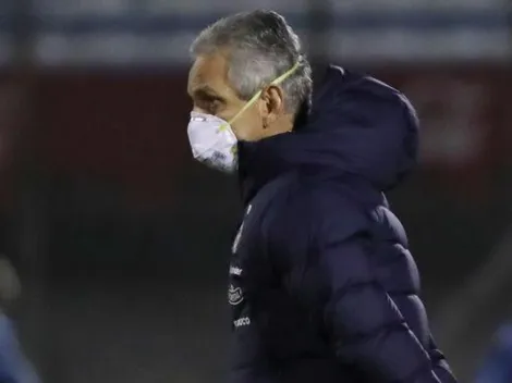 Rueda se enoja cuando le preguntan por el robo