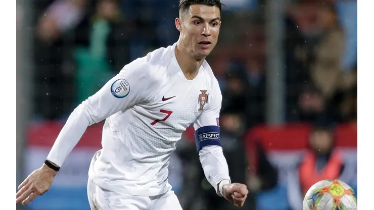 El robo ocurrió mientras CR7 y Portugal jugaban un amistoso ante España.