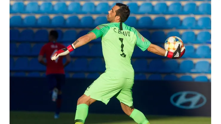 Claudio Bravo y su mensaje a la selección chilena en la previa contra la selección de Uruguay.