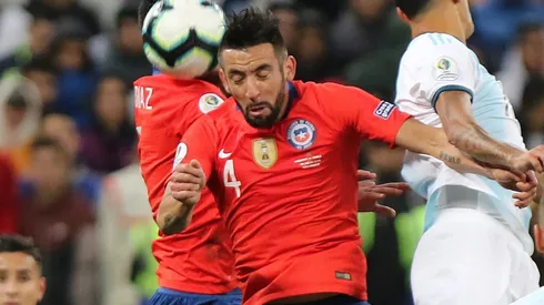 Mauricio Isla quedó habilitado para jugar por la selección chilena ante Colombia, el próximo martes, por las Eliminatorias para Qatar 2022