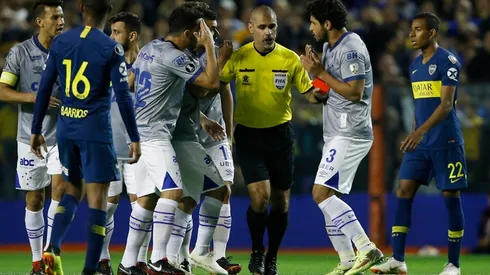 La Conmebol tuvo que corregir el error morrocotudo de Éber Aquino, árbitro del encuentro entre Chile y Uruguay por Eliminatorias Qatar 2022