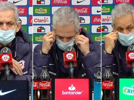 "Esta pirata...": Rueda rompe mascarilla en plena conferencia