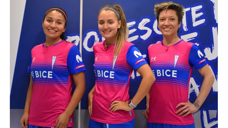 La nueva casaquilla está hecha en base a una tela tricot tejida suave y cómoda, que absorbe el sudor y se seca rápidamente.