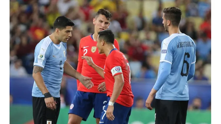 Suarez y Alexis se verán nuevamente las caras en eliminatorias.