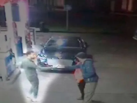 Mo Salah rescata a un indigente que estaba siendo acosado