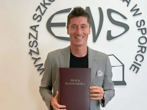 Lewandowski saca su maestría de Educación del Deporte en Polonia