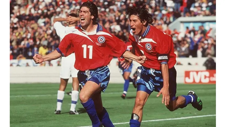 Marcelo Salas e Iván Zamorano celebrando en Francia 1998
