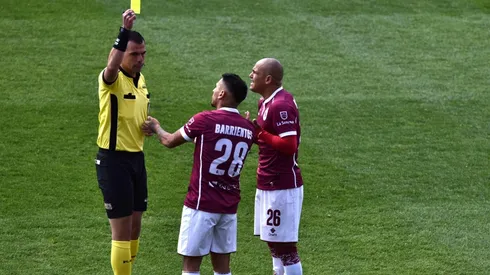 El juez del partido entre Unión y La Serena anuló un gol válido a Chupete Suazo.
