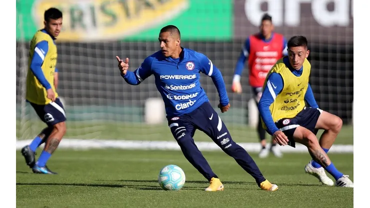 La selección chilena volvió a los entrenamientos después de casi un año, con la presencia de Alexis Sánchez como protagonista