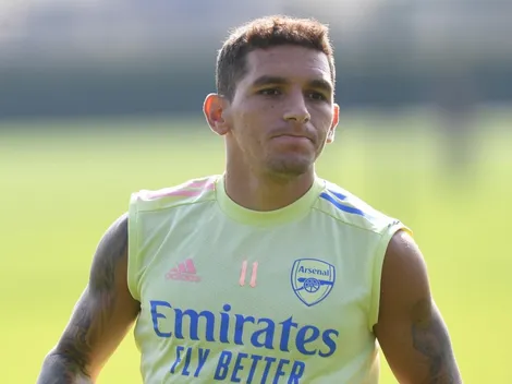 Lucas Torreira llega al Atlético a días del choque ante Chile