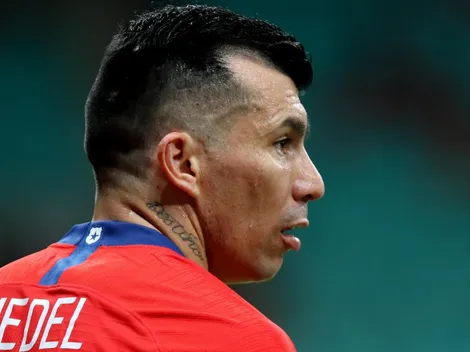 Medel es liberado y se pierde el inicio de las eliminatorias
