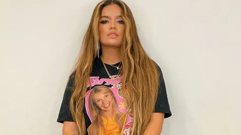 La cantante sin querer mostró más de la cuenta a sus seguidores en Instagram