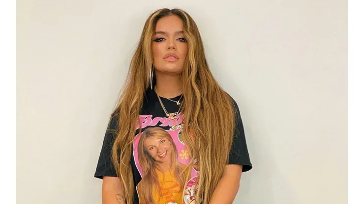La cantante sin querer mostró más de la cuenta a sus seguidores en Instagram