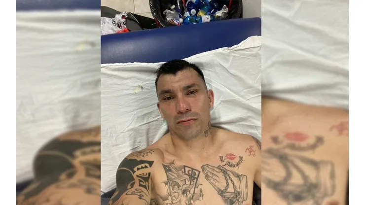 Gary Medel sufre con su lesión a días de los partidos de Chile en eliminatorias