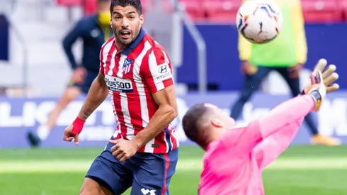 Luis Suárez no pudo anotar con Atlético Madrid