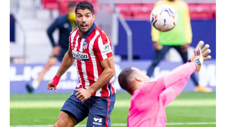 Luis Suárez no pudo anotar con Atlético Madrid