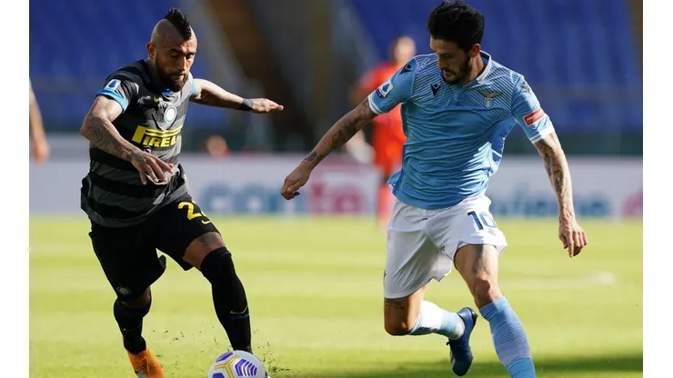 Arturo Vidal en el empate de Inter como visita contra Lazio.
