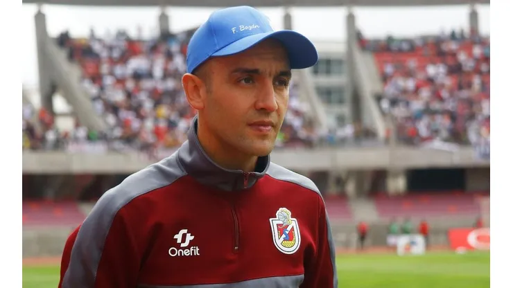 Francisco Bozán deja de ser el entrenador de La Serena