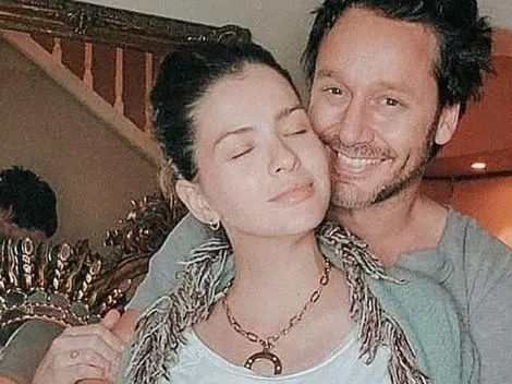 China Suárez posa en bikini y muestra el rostro de su hijo por primera vez