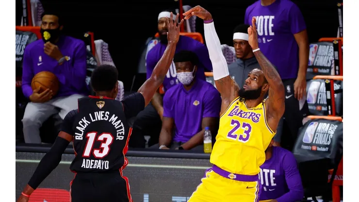 Los Angeles Lakers y Miami Heat se la juegan en el segundo partido de las finales de la NBA.