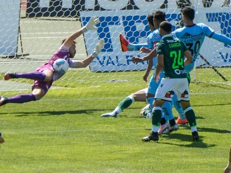 Wanderers gana y gusta antes del clásico con Everton