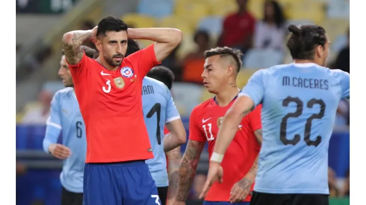 El defensor se suma a las bajas de Bravo y Pulgar.