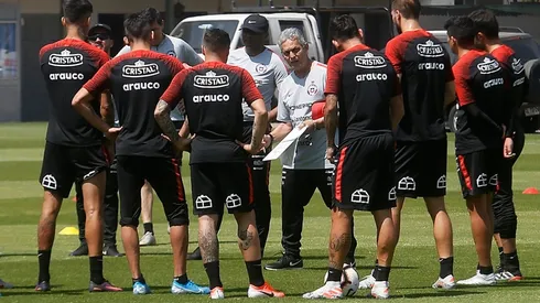 La selección chilena conocerá este jueves la nómina de convocados para los encuentros contra Uruguay y Colombia por Eliminatorias Sudamericanas