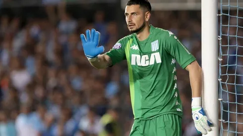 Gabriel Arias y Racing de los chilenos clasifican en Copa Libertadores.