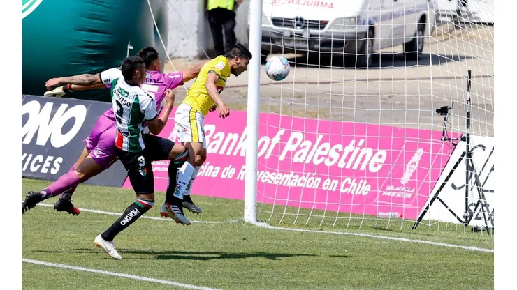 U de Conce aprovechó un error para vencer a Palestino