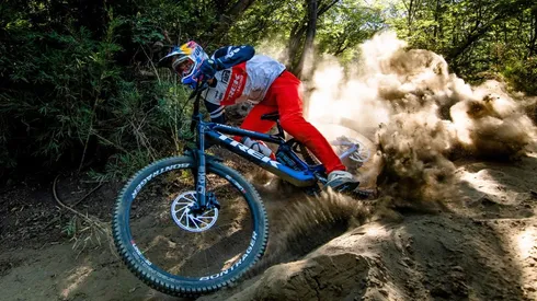 Herrera y Burns vuelven a la acción sobre las dos ruedas.