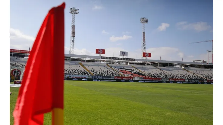 Aún se sigue jugando el Colo Colo-Antofagasta