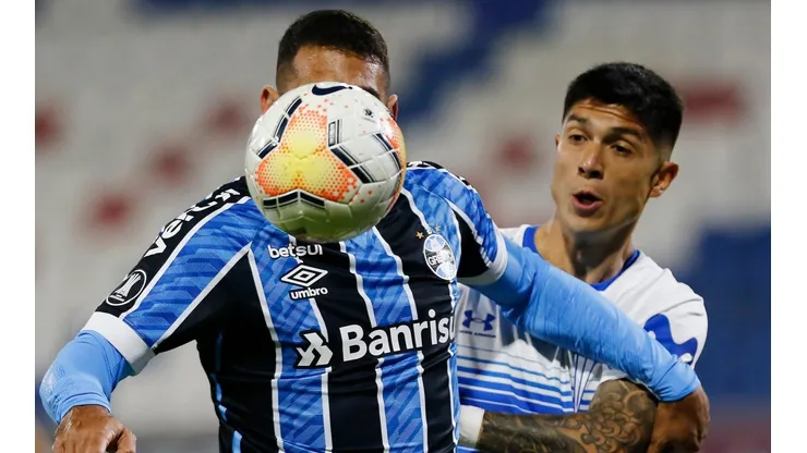 Huerta estuvo a punto de no poder viajar a Brasil junto al plantel de Los Cruzados.