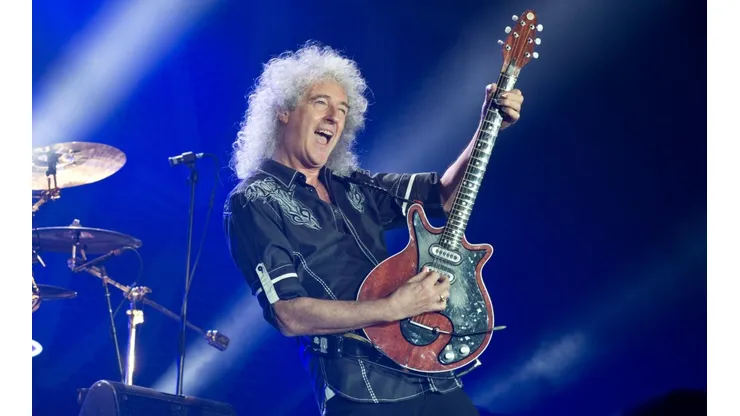 El músico de 73 años aseguró que una explosión en su estómago casi lo mata.