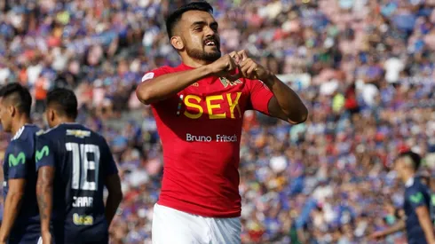 Misael Dávila celebra ante la U en 2018