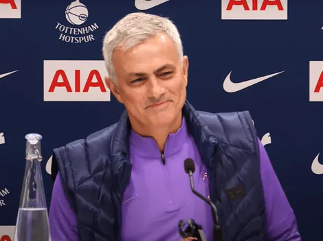 Mou cumple el sueño del padre fallecido de un periodista