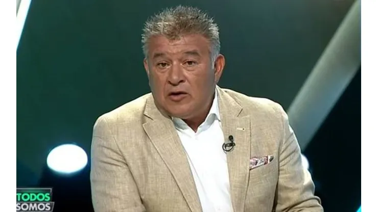 Claudio Borghi pidió "amor propio" a los jugadores de Colo Colo después de la triste derrota en Copa Libertadores