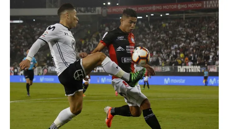 Los albos vuelven al Monumental en medio de críticas.