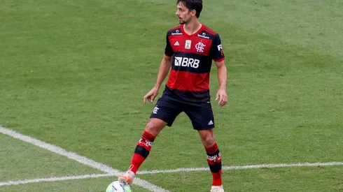 Rodrigo Caio defensor del Flamengo
