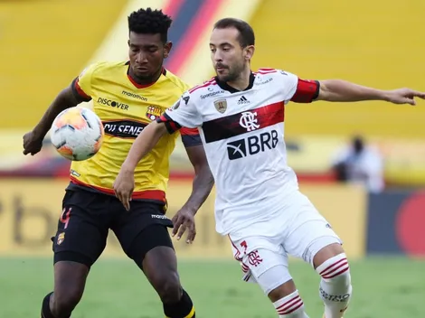 Flamengo revive en Libertadores tras vencer a Barcelona