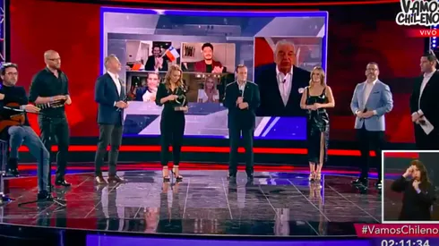Los animadores en el cierre del evento Vamos Chilenos.